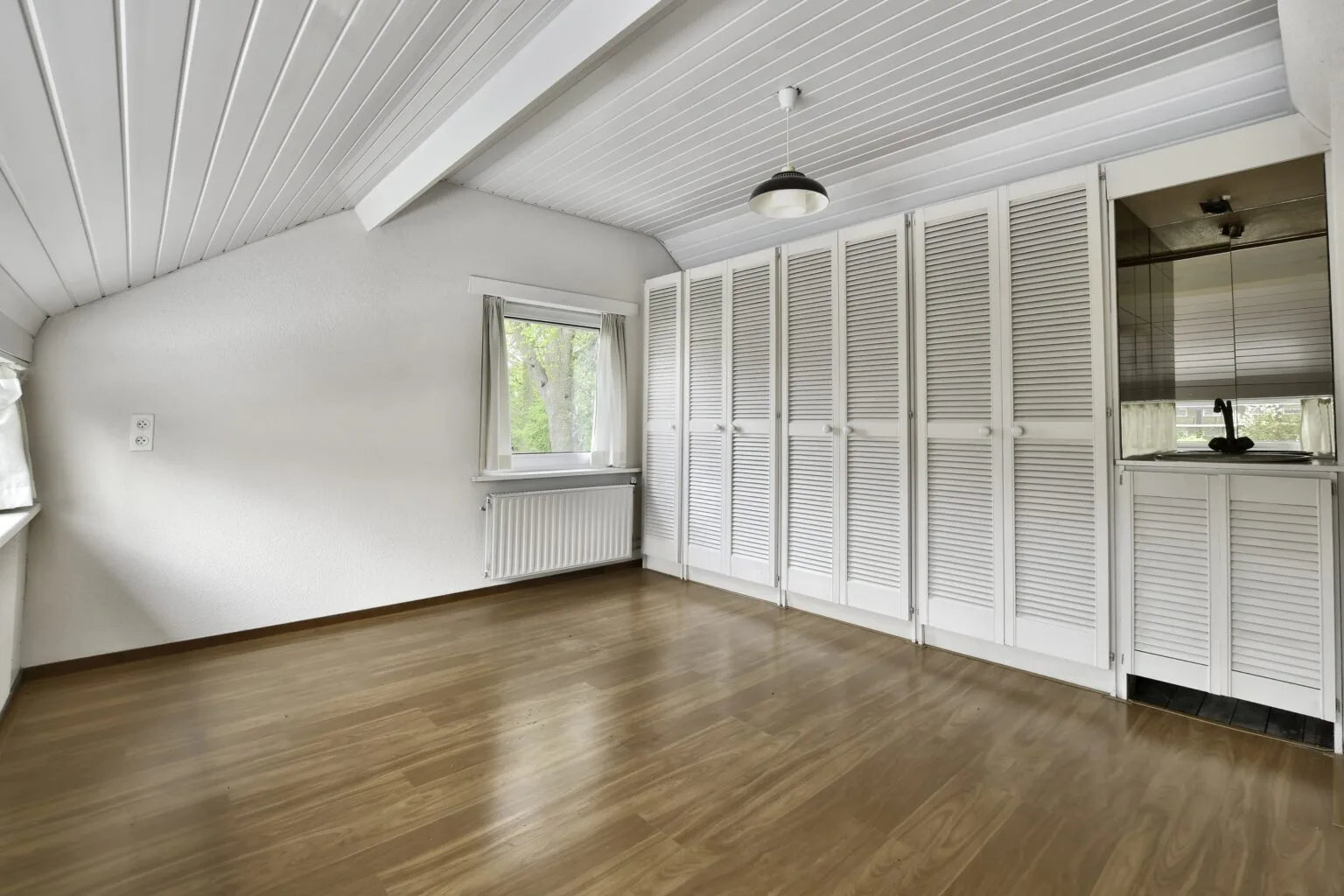 Transform Your Home with Stunning Hardwood Floor Installation